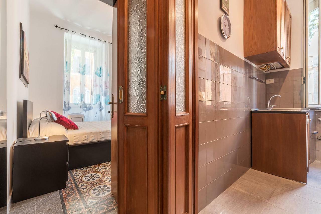Cozy Flat Borgo Pio Apartment Rome Bagian luar foto